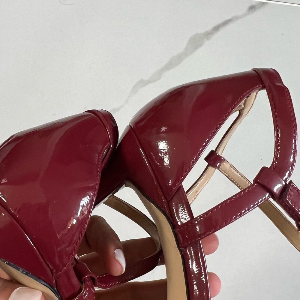 Michael Kors Sandals - Picture 10 of 14